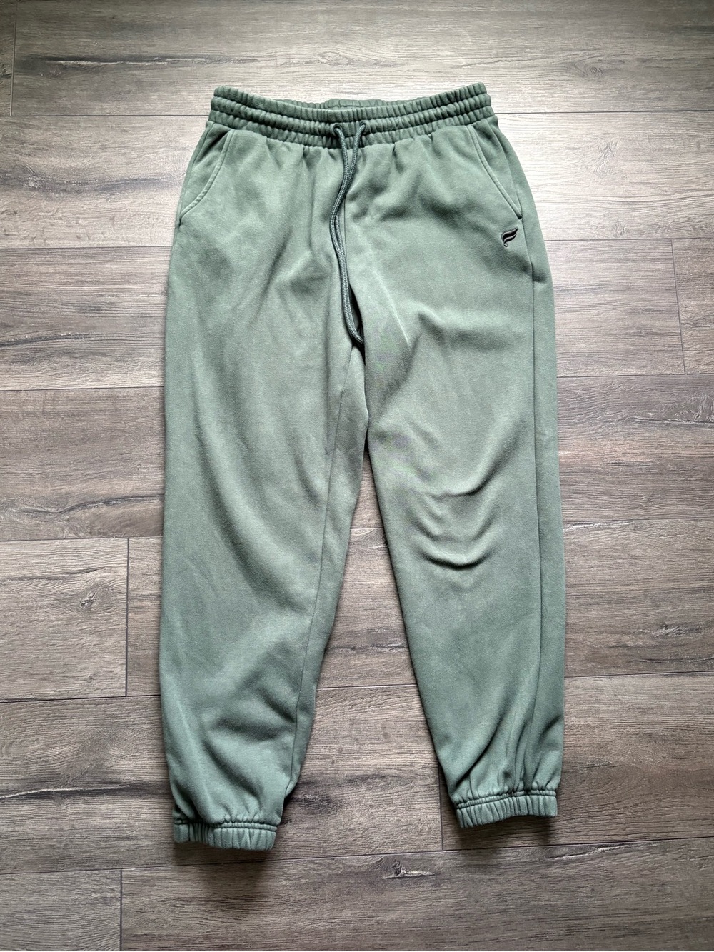 Fabletics Womens Green Cozy Fleece Go-To Sweatpants Athleisure Active Size Large - Picture 10 of 13